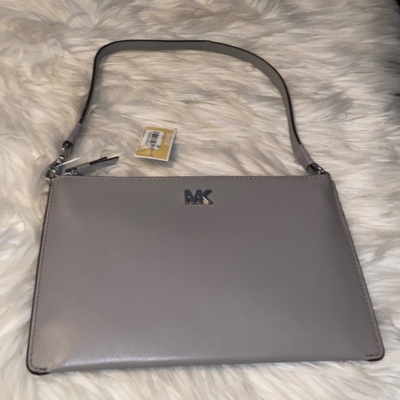MICHAEL KORS
Medium Convertible Leather Pouch- Pearl Grey - Picture 7 of 16